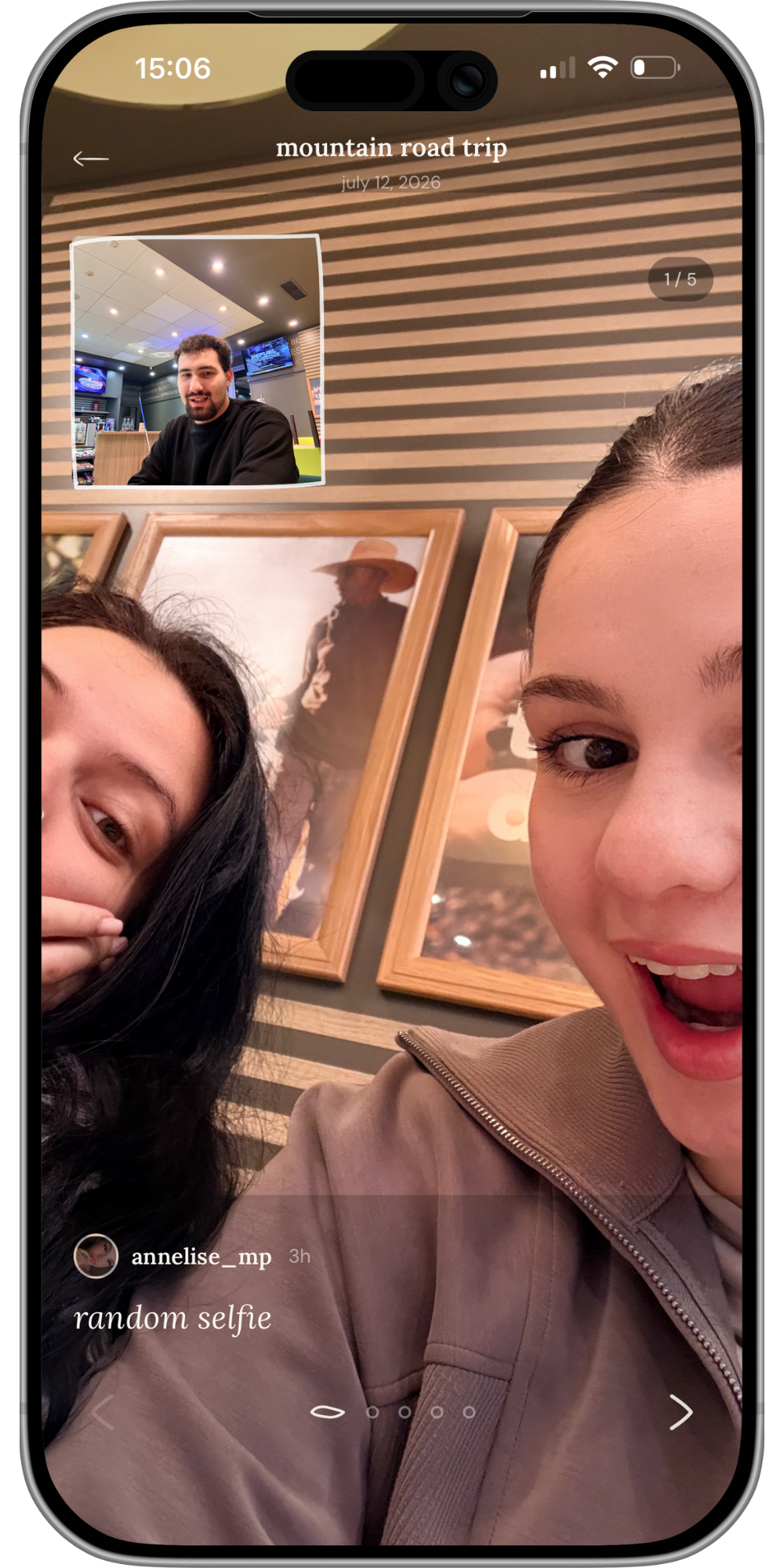 hangout moment